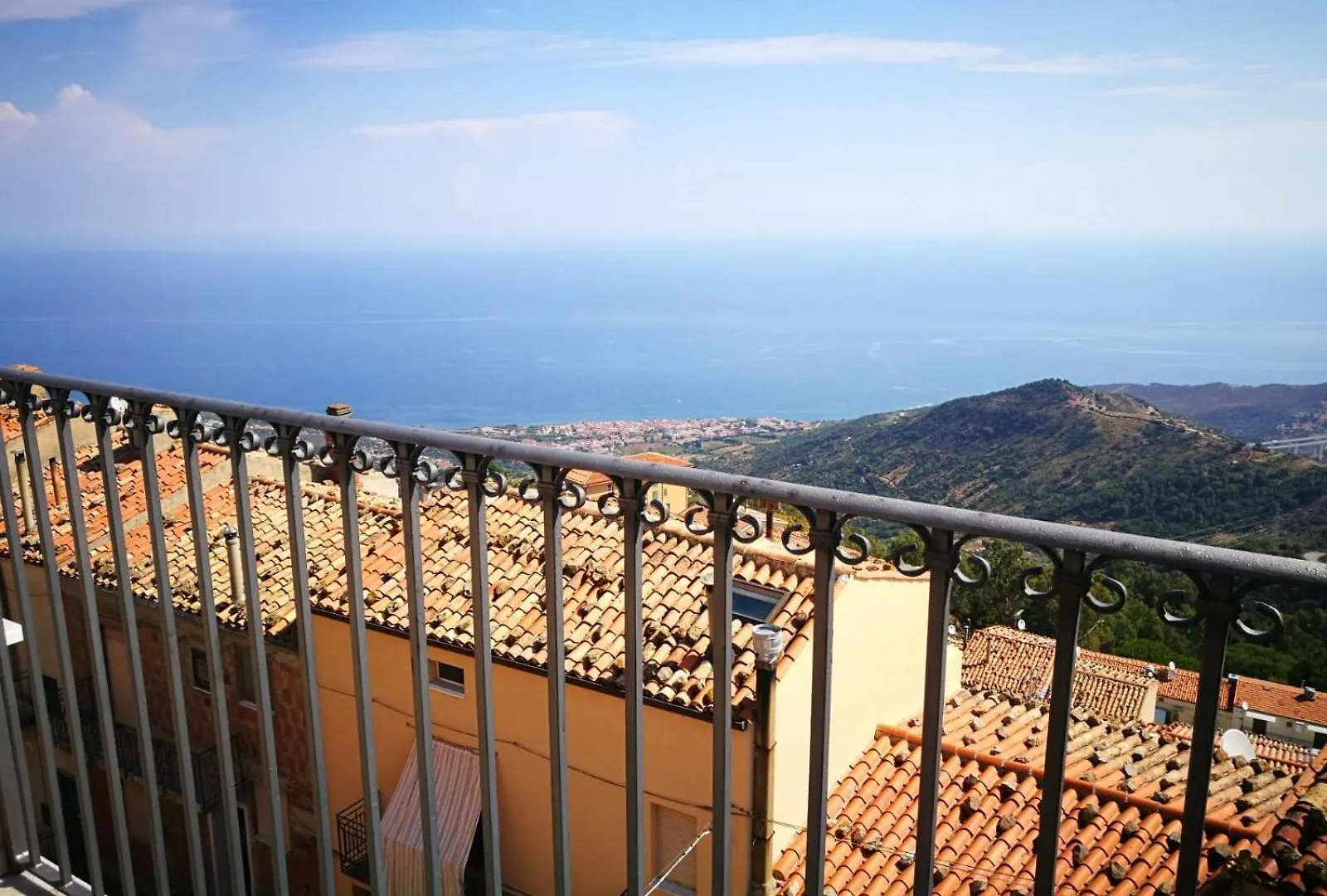 Pollina Suites & Apartments Italy