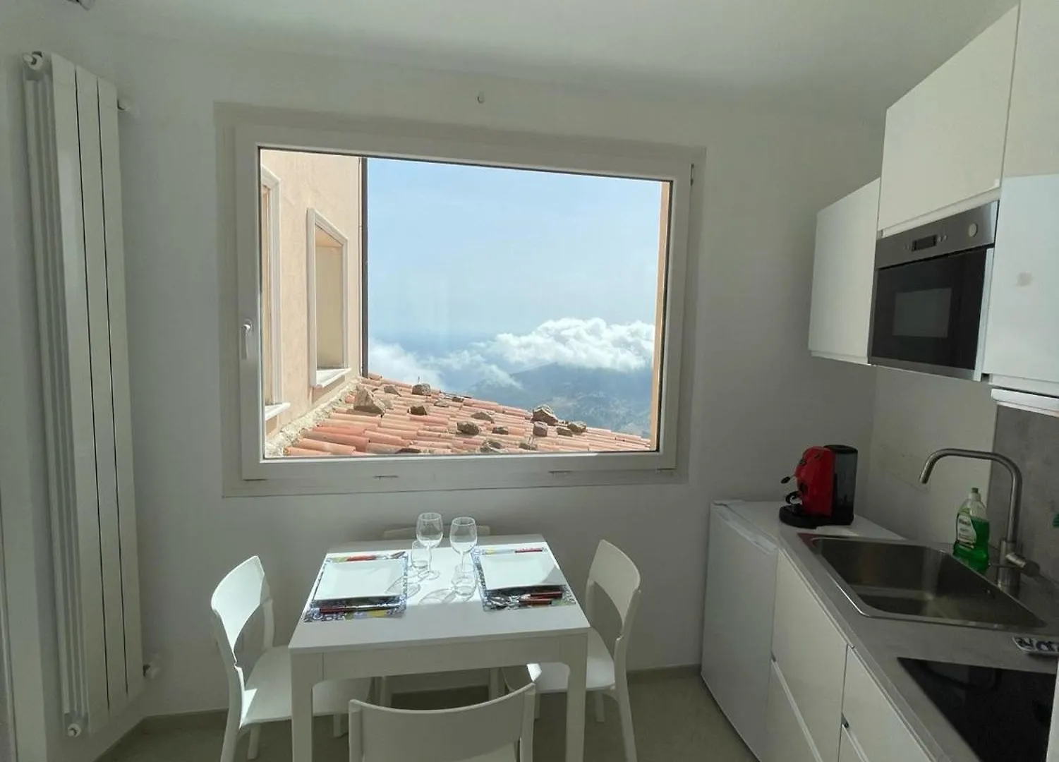 Pollina Suites & Apartments